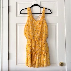 Yellow Forever21 daisy dress w/ tie